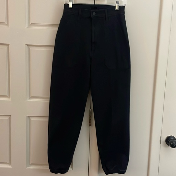 MOTHER Denim - MOTHER Black High-Rise Jogger Jeans